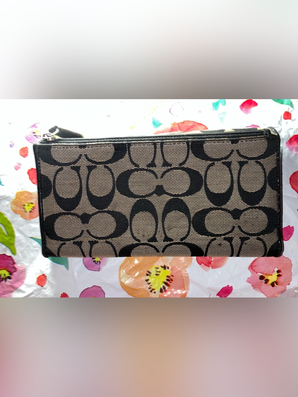 Coach Signature Pattern Canvas Wallet - Picture 4 of 8